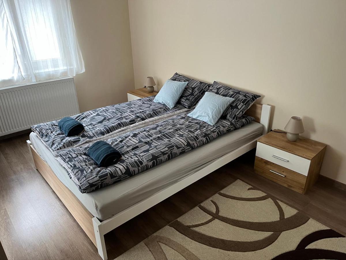 Albi Apartman Segedín Exteriér fotografie